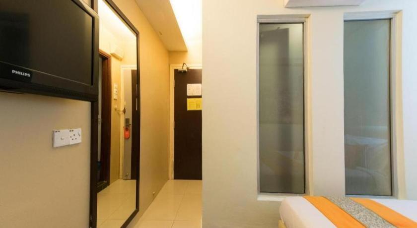 Oyo 126 Rae Hotel クアラルンプール エクステリア 写真