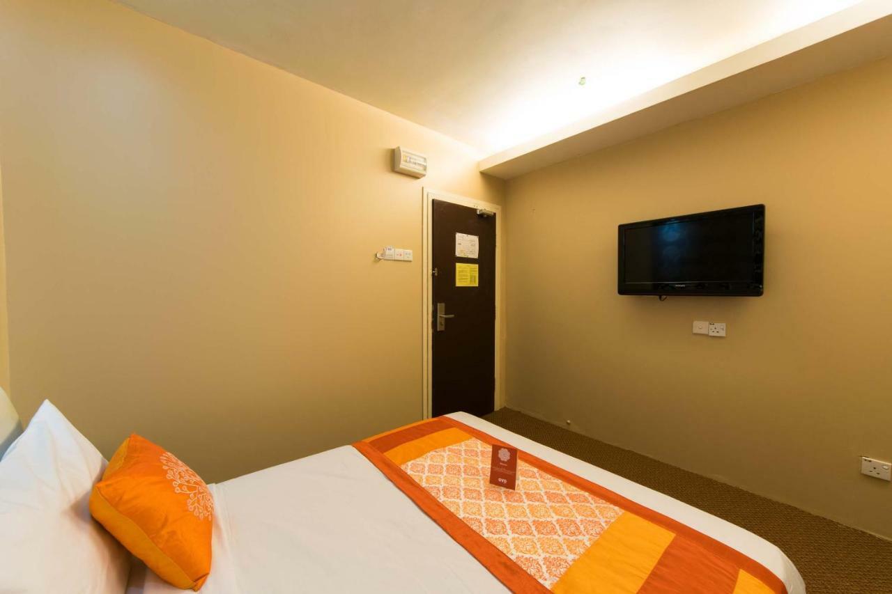 Oyo 126 Rae Hotel クアラルンプール エクステリア 写真